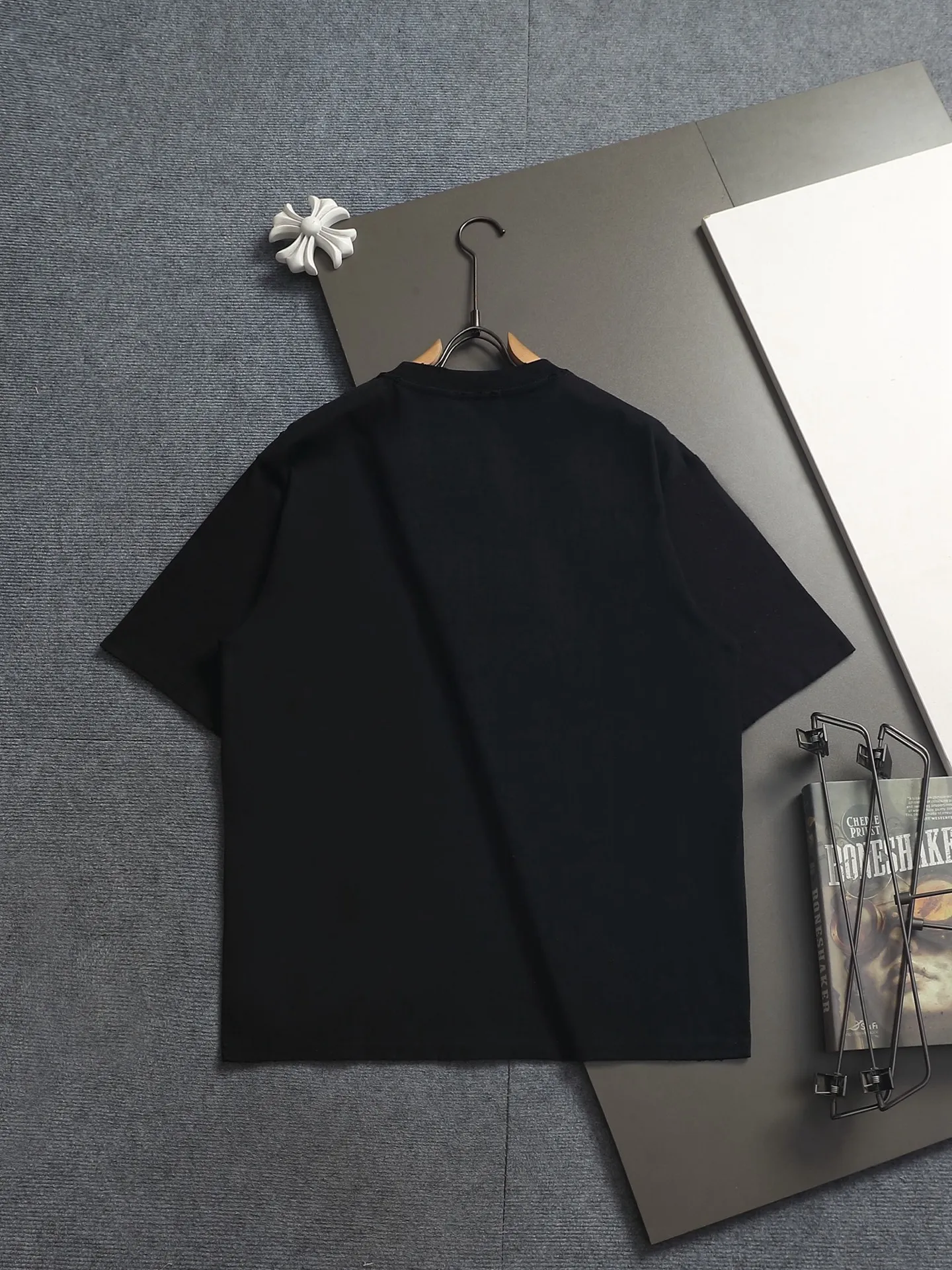 🥝Premium 🥝 𝗕𝗮𝗹𝗲𝗻𝗰𝗶𝗮𝗴/ # 26FW 。 . ZP 320g ， ， 。 。Classic LOGO . n ， 。 ， . Retro. ， OS . Same Style : Black White Size：S M L XL